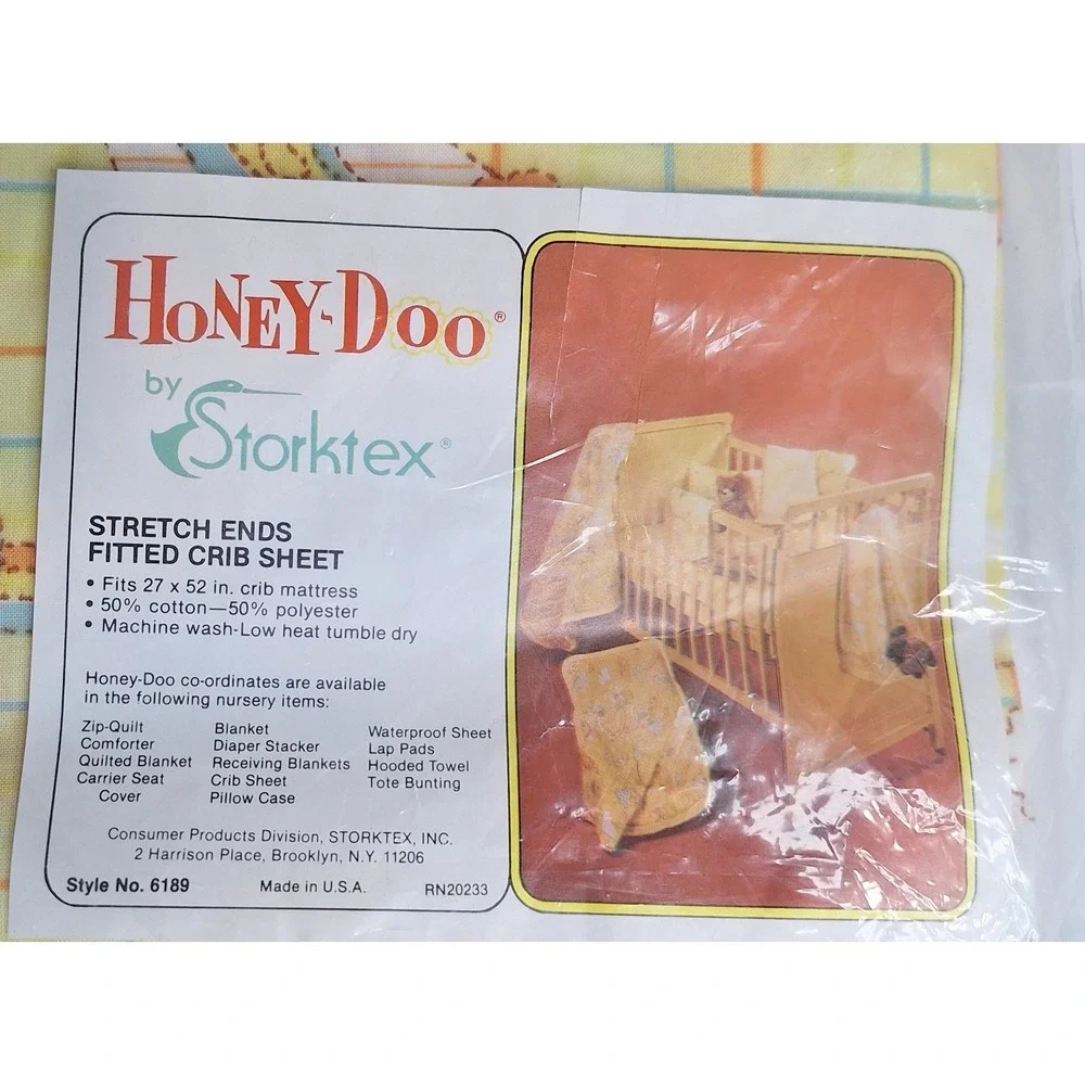 Vintage Honey-Doo Storktex Fitted Crib Sheet Yellow Animal Print Style 6189 NOS